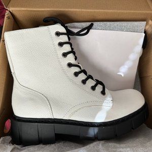 Mix No 6 white platform BOOTS shoes white doc martens style Linston Combat laced